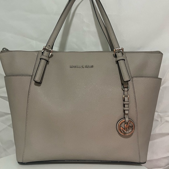 Michael Kors grey Bag - Picture 1 of 6